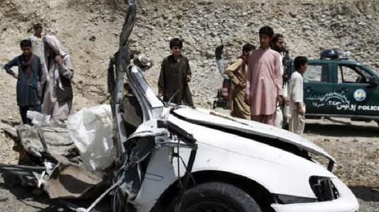 Unsprezece morţi în a doua zi a alegerilor legislative, în estul Afganistanului, în explozia unei bombe plasate la marginea unui drum