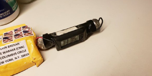 Toate dispozitivele explozive improvizate seamănă şi par să fie trimise de aceeaşi persoană, anunţă comandantul antitero din NYPD John Miller