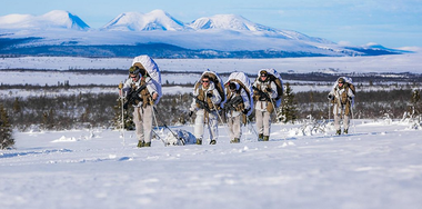 NATO îşi arată muşchii Rusiei în cele mai vaste manevre militare de la sfârşitul Războiului Rece, în Norvegia, în cadrul Trident Juncture 18