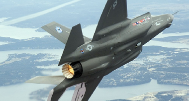 Macron ”regretă” o hotărâre a Guvernului belgian de a achiziţiona F-35 pentru a-şi înlocui flota de F-16, pe care o denunţă drept ”contrară intereselor europene”