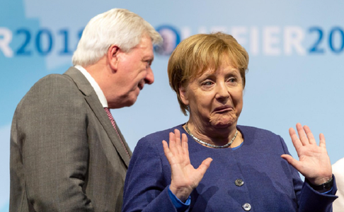 AFP: Merkel urmează să renunţe la conducerea partidului său, Uniunea Creştin Democrată (CDU)