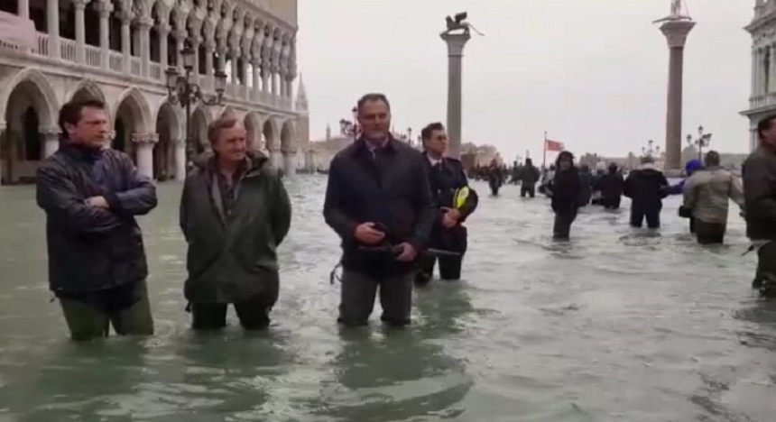 Cinci morţi în Italia, inundaţii la Veneţia şi şcoli închise în urma unui val de intemperii