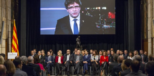 Puigdemont creează, la un an după ce a fugit din Spania, un Guvern paralel în Belgia, pe care separatiştii catalani vor să-l completeze cu un parlament paralel