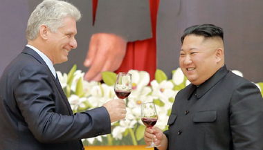 Preşedintele cubanez Miguel Diaz-Canel, primit la Phenian de Kim Jong Un