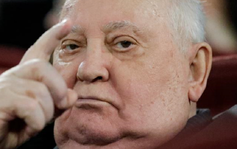 Gorbaciov îndeamnă la eforturi urgente în vederea împiedicării relansării unei curse a înarmării nucleare
