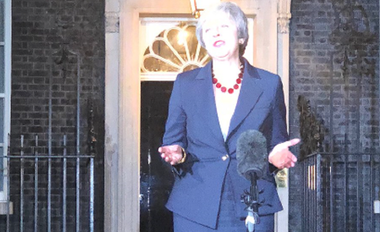 May trebuie de-acum să ”vândă” proiectul acordului Brexitului deputaţilor britanici