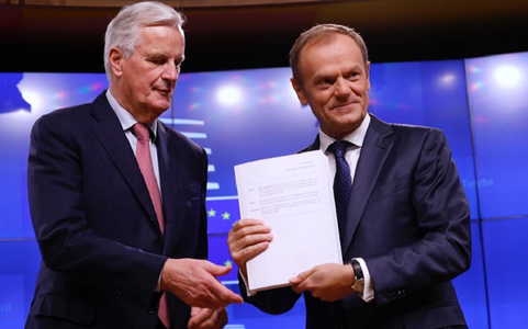 Tusk anunţă un summit extraordinar UE duminică, la 25 noiembrie, în vederea semnării proiectului acordului Brexitului