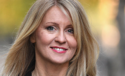 Secretarul britanic însărcinat cu Munca şi Pensiile Esther McVey demisionează denunţând faptul că proiectul acordului Brexitului ”nu onorează referendumul”