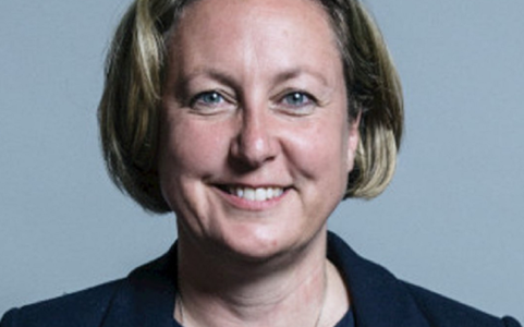 Deputata conservatoare Anne-Marie Trevelyan demisionează de la Ministerul Educaţiei, a cincea demisie în semn de protest faţă de proiectul acordului Brexitului; Jeremy Corbyn o îndeamnă pe Theresa may să retragă textul din Parlament