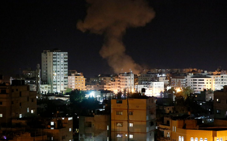 Paisprezece palestinieni răniţi în urma tirurilor armatei israeliene în Fâşia Gaza