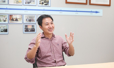 Anchetă în China în urma anunţului lui He Jiankui privind naşterea primilor bebeluşi modificaţi genetic din Istorie, denunţată drept ”o nebunie” de către colegi