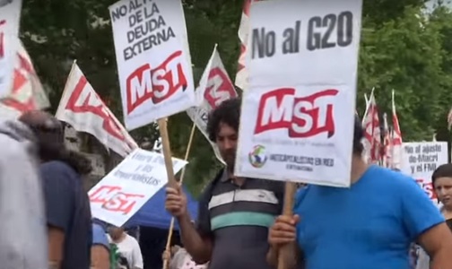 Mii de persoane se adună la Buenos Aires pentru a protesta faţă de summit-ul G20