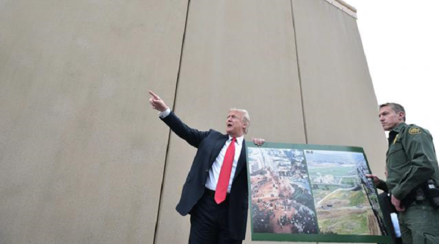 Curtea Supremă respinge un recurs împotriva zidului lui Trump la frontiera cu Mexicul