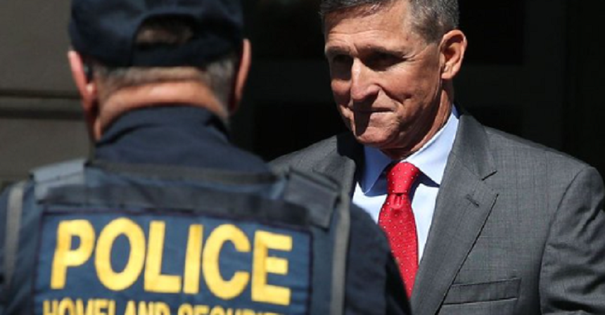Michael Flynn, fostul consilier pe securitate naţională al lui Trump, a colaborat cu investigatorii în ancheta privind Rusia, susţine procurorul special Robert Mueller

