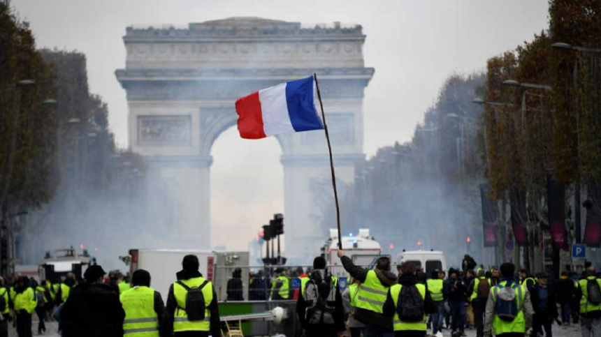 Autorităţile franceze se aşteaptă la proteste violente în weekend

