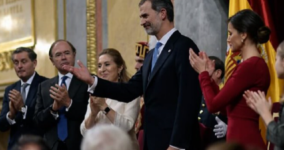 Regele Felipe al VI-lea apără în Parlament o Constituţie care garantează ”unitatea” ţării