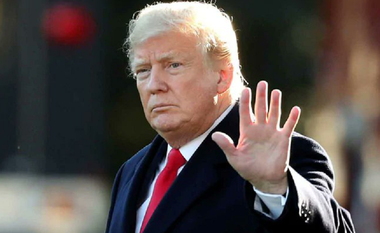 Trump este îngrijorat că ar putea fi suspendat  -  CNN

