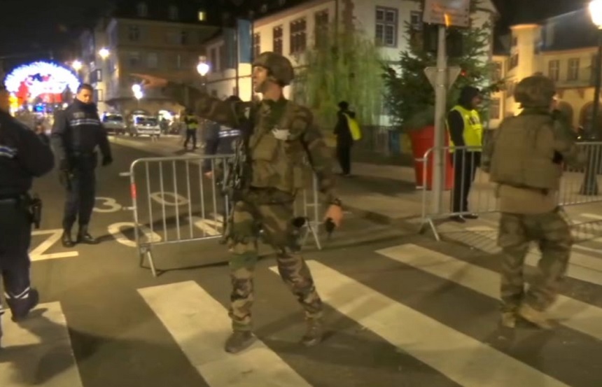 Un mort şi zece răniţi la Strasbourg; atacatorul identificat şi căutat în continuare; secţia antiteroristă a Parchetului Parisului evaluează situaţia