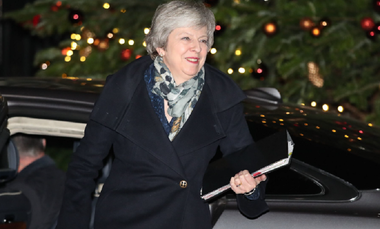 UE, ”pregătită să studieze” dacă poate oferi noi garanţii britanicilor