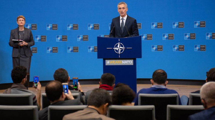 NATO denunţă transformarea forţelor de securitate kosovare KSF în armată