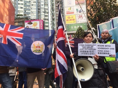 Mii de persoane au protestat la Hong Kong faţă de „represiunea” Chinei

