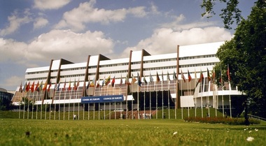 Patru candidaţi la şefia Consiliului Europei 