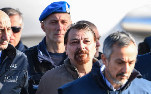 Cesare Battisti, la închisoare în Italia după 40 de ani de fugă