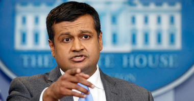 Un adjunct al purtătorului de cuvânt al Executivului american, Raj Shah, părăseşte Casa Albă