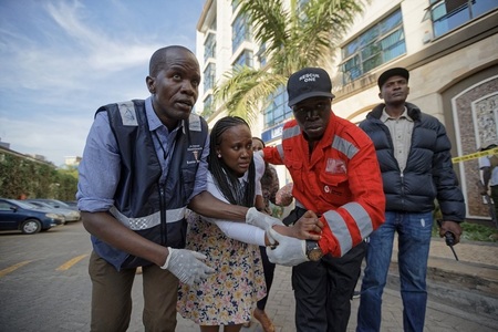 Kenya: Cel puţin 11 persoane au murit în atacul de la un hotel din Nairobi

