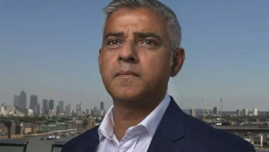 Primarul laburist al Londrei Sadiq Khan îi cere lui May să ”să revoce imediat” Articolul 50 şi un nou referendum