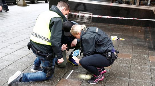 Anchetă teroristă în Norvegia, în urma unui atac cu cuţitul comis de un rus într-un butic la Oslo