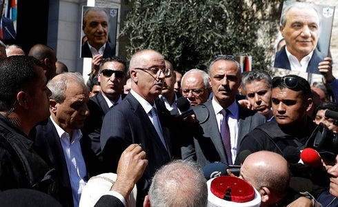 Guvernul palestinian a demisionat

