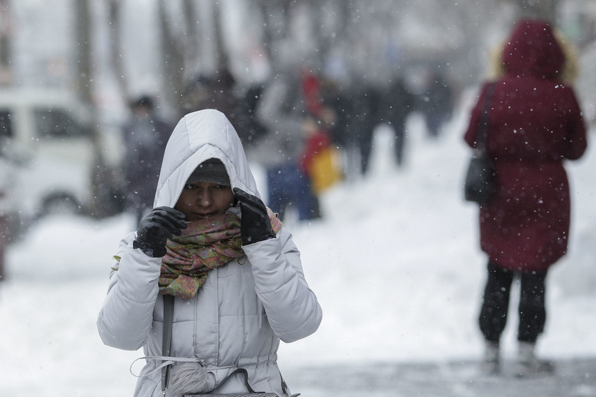 Atenţionare de călătorie transmisă de MAE - Furtună de zăpadă şi îngheţ, cu temperaturi de minus 30 de grade Celsius, în Canada