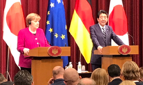 ”Trebuie să dăm dovadă de creativitate” în privinţa Brexitului, îndeamnă Angela Merkel la Tokyo