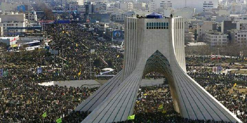 Iranul promite, la marcarea a 40 de ani de la victoria Revoluţiei islamic, eşecul planurilor ”demonice” ale inamicilor săi 