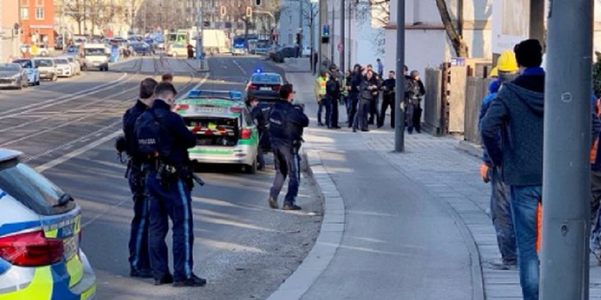Doi morţi la Munchen într-un atac armat, anunţă poliţia germană care îndepărtează ipoteza unui atac terorist