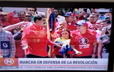 Maduro întrerupe relaţiile diplomatice cu Guvernul ”fascist” al Columbiei şi le dă ambasadorului şi consulilor columbieni termen să părăsească ţara în 24 de ore