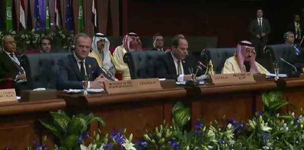 Brexitul irupe la summitul UE-Liga Arabă de la Sharm el-Sheikh, în Egipt, după ce May anunţă o amânare a votului cu privire la Brexit la 12 martie