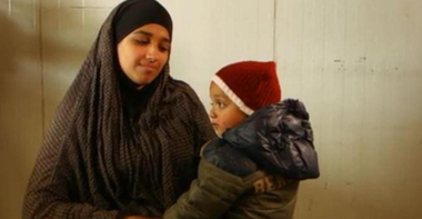 Un judecător american refuză să examineze cetăţenia lui Hoda Muthana, o recrută a Statului Islamic care vrea să se întoarcă în SUA