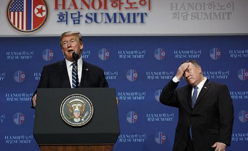 Pompeo speră să trimită negociatori la Phenian; Trump dezminte că i-a făcut o concesie lui Kim oprind ”jocurile de război” în Coreea de Sud 