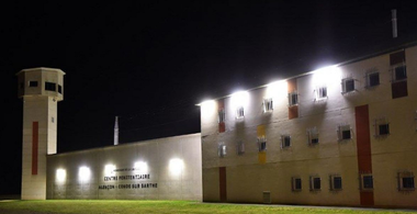 Deţinutul radicalizat Michaël Chiolo, reţinut după zece ore de la agresiunea în închisoarea Condé, partenera sa ucisă