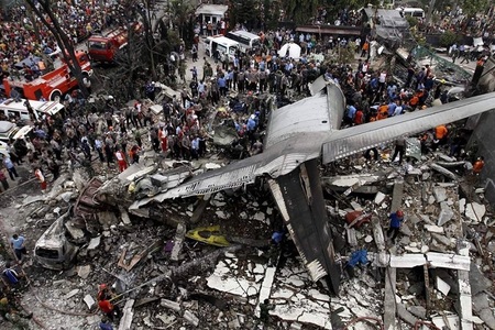 Etiopia: 150 din cele 157 de persoane care au murit în accidentul aviatic de duminică erau din 35 de ţări