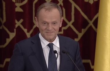 Purtător de cuvânt la preşedintelui Consiliului European: Cu doar 17 zile până la data de 29 martie, votul de astăzi a crescut semnificativ perspectiva unui Brexit fără acord. Dacă există o soluţie, aceasta poate fi găsită doar de Londra