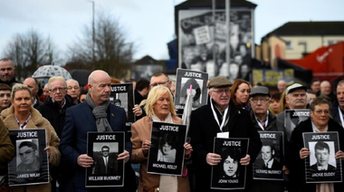 Un veteran britanic, ”soldat F”, inculpat cu privire la crime, la 47 de ani de la "Bloody Sunday"