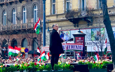 Viktor Orban îşi afişează, de Ziua Naţională a Ungariei, alianţa cu Polonia, denunţă ”coşmarul” federalismului european şi anunţă ”o spectaculoasă renaştere a Europei Centrale” condusă de un tandem ungaro-polonez