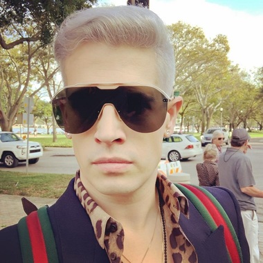 Australia i-a anulat viza comentatorului american de extremă-dreapta Milo Yiannopoulus