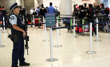 Aeroportul din oraşul neozeelandez Dunedin, în care a locuit în ultimii ani Brenton Tarrant, presupusul autor al atacului de la Christchurch, redeschis în urma neutralizării unui colet suspect