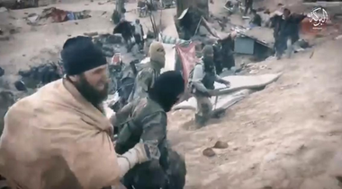 Bombardamente de artilerie şi aeriene contra ultimilor combatanţi Daesh încolţiţi pe malul Eufratului, reluate, anunţă FDS şi coaliţia antijihadistă