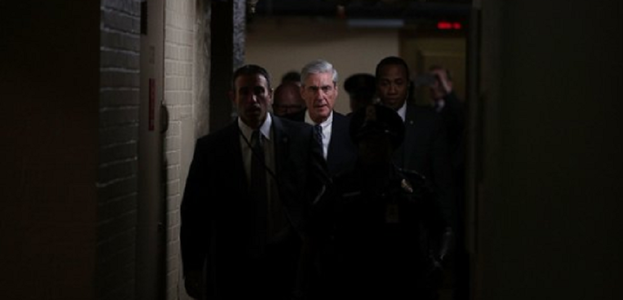 Statele Unite aşteaptă cu sufletul la gură concluziile anchetei ruse, în sfârşit încheiate; misiunea lui Mueller se va încheia ”în zilele următoare”, anunţă purtătorul său de cuvânt