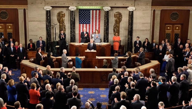 NATO ”nu vrea o nouă cursă a înarmării” sau ”un nou Război Rece” cu Rusia, afirmă Stoltenberg în Congresul american, la marcarea a 70 de ani de la înfiinţarea Alianţei